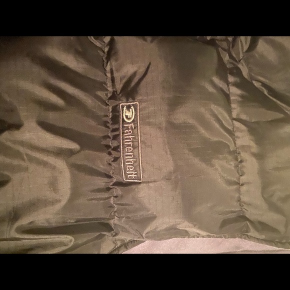 Fahrenheit vest - Picture 3 of 5